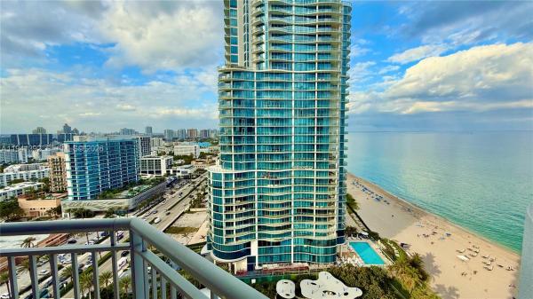 DoubleTree By Hilton Ocean Point Resort & Spa, 17375 Collins Ave #2406, Sunny Isles Beach, Florida 33160, image 1