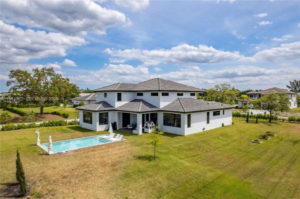 Circle Estates, 15821 SW 49th St, Southwest Ranches, Florida 33331, image 2