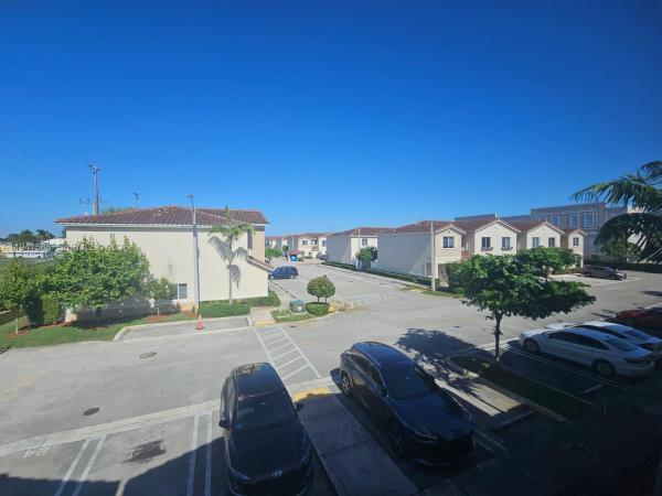 Princeton, 2944 NW 180th St, Miami Gardens, Florida 33056, image 1