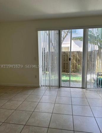 Fiji, 152 SE 29th Ave #4, Homestead, Florida 33033, image 2