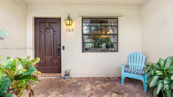 Country Squire, 183 NE 6th Ct, Dania Beach, Florida 33004, image 2