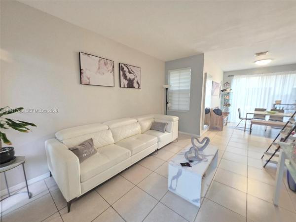 Kendall Breeze West, 11702 SW 137th Pl, The Hammocks, Florida 33186, image 2