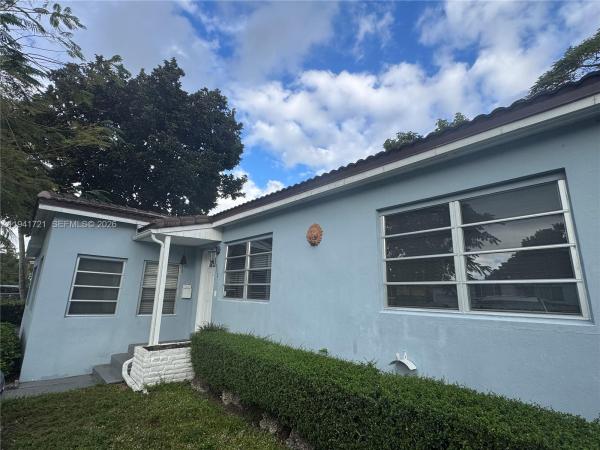 545 NE 111th St, Unincorporated Dade County, Florida 33161, image 3