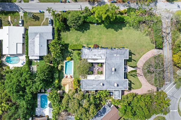 Biscayne Heights, 8447 E Dixie Hwy, Miami, Florida 33138, image 2