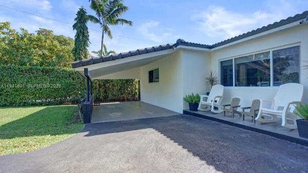 Fulford By The Sea, 1780 NE 173rd St, North Miami Beach, Florida 33162, image 3