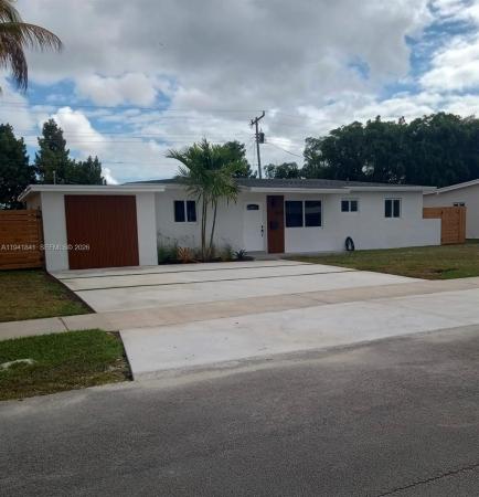 4315 SW 98th Ave, Unincorporated Dade County, Florida 33165, image 1