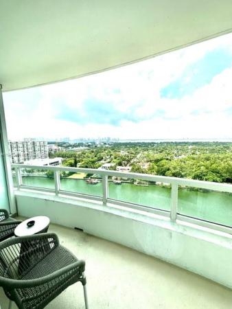 Tresor Tower, 4401 Collins Ave #1817, Miami Beach, Florida 33140, image 1