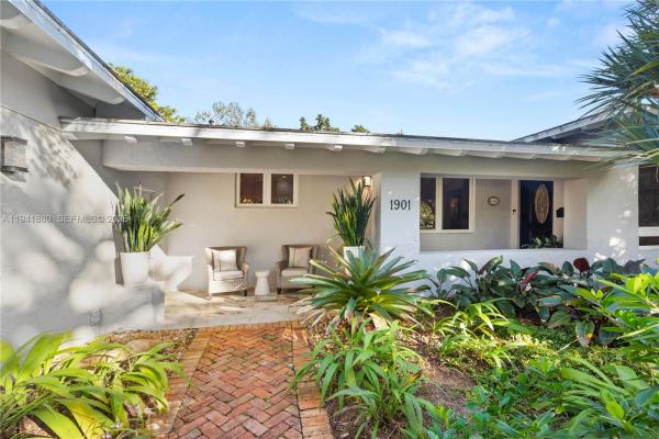 Granada, 1901 Country Club Prado, Coral Gables, Florida 33134, image 3