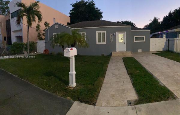 Eugenia Groves Park, 3670 SW 12th St, Miami, Florida 33135, image 1