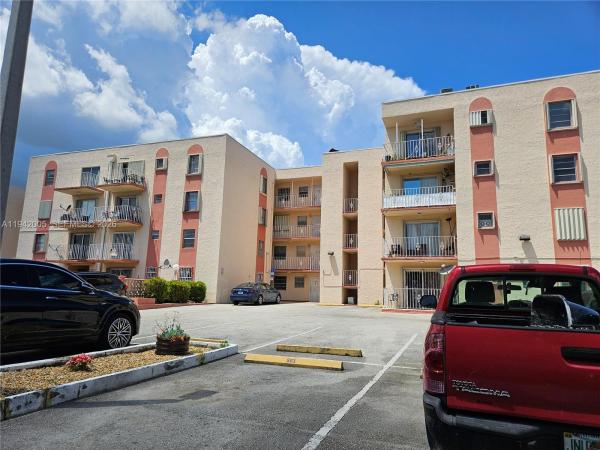Madrid Terrace, 6820 W Flagler St #202, Miami, Florida 33144, image 3