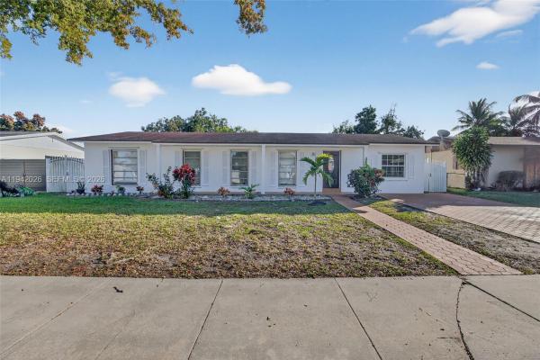 Fairway Estates, 11000 SW 156th St, Kendall, Florida 33157, image 1