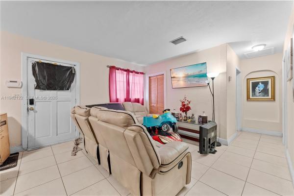 Homestead Lake Park Homes, 14700 SW 302nd St, Leisure City, Florida 33033, image 3