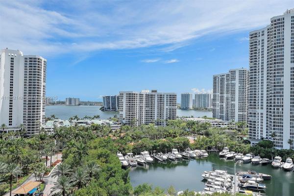 The Parc At Turnberry Isle, 19400 Turnberry Way #1131, Aventura, Florida 33180, image 1