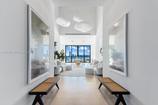 Di Lido Island, 33 E Dilido Dr, Miami Beach, Florida 33139, image 2