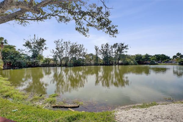 Wilshire, 1300 NE Miami Gardens Dr #320E, Ojus, Florida 33179, image 2