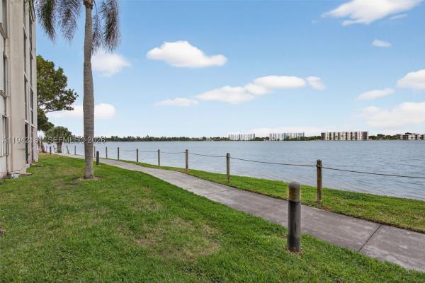 Lake Emerald, 114 Lake Emerald Dr #104, Oakland Park, Florida 33309, image 1