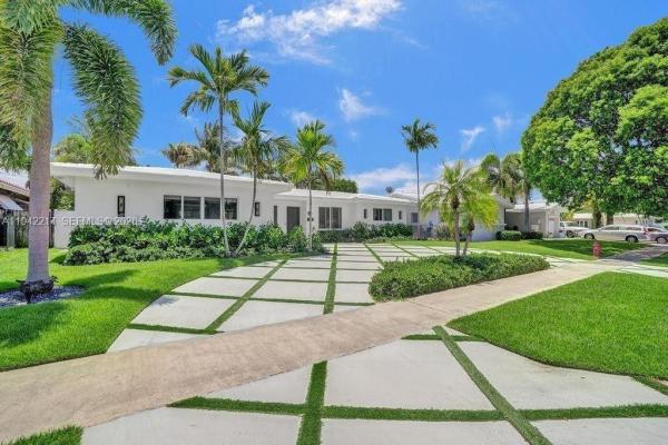 Imperial Point, 2080 NE 65th St, Fort Lauderdale, Florida 33308, image 1