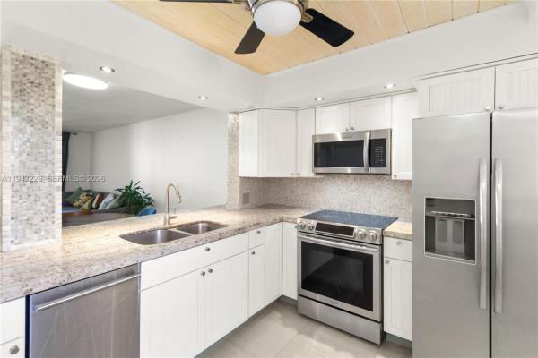 Meadowbrook Towers, 301 NE 14th Ave #601, Hallandale Beach, Florida 33009, image 1