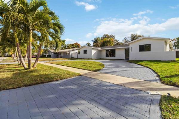 Hollywood Hills, 5420 Lincoln St, Hollywood, Florida 33021, image 1