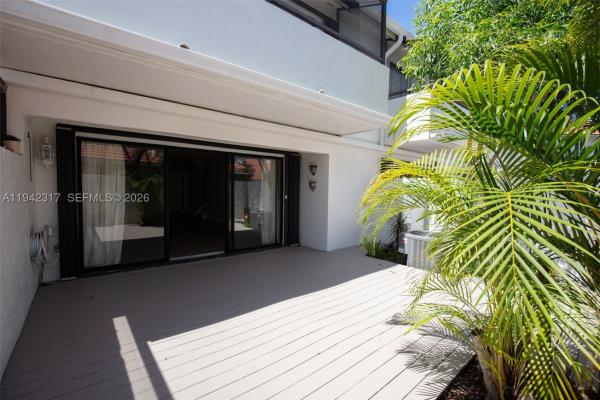 Mariner Village Garden, 3525 Magellan Cir #626, Aventura, Florida 33180, image 3