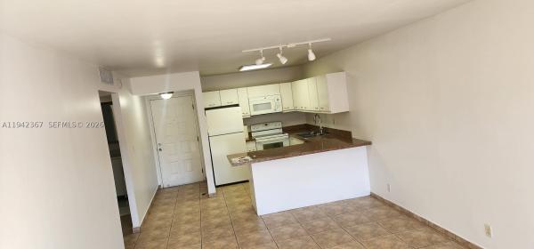 Sandoral, 8005 Lake Dr #201, Doral, Florida 33166, image 1