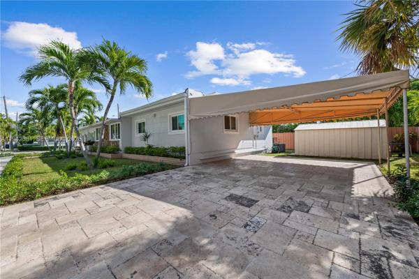 Treasure Island, 1470 N Treasure Dr, North Bay Village, Florida 33141, image 2
