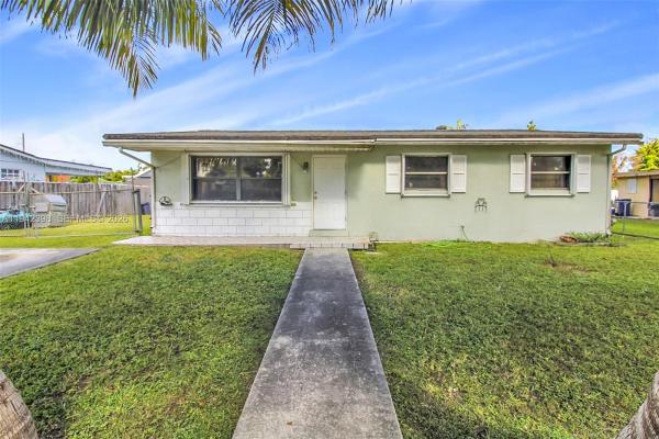 16025 SW 298th Ter, Homestead, Florida 33033, image 1