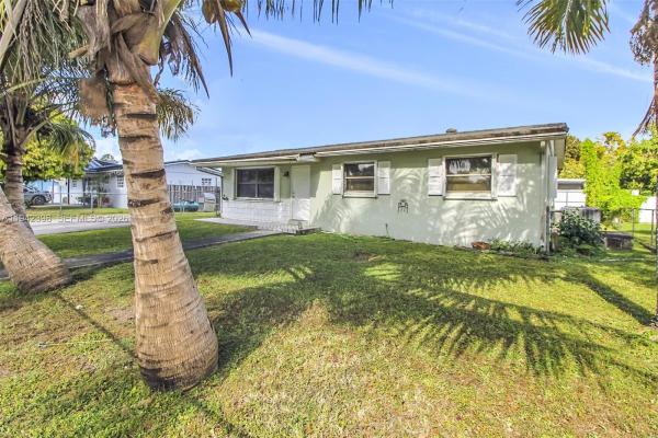 School House Estates, 16025 SW 298th Ter, Leisure City, Florida 33033, image 2