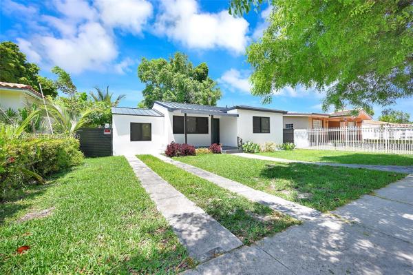 Silver Bluff Estates, 2261 SW 26th St, Miami, Florida 33133, image 1