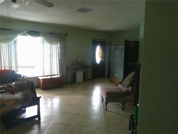 Forsythe Colony 16, 7422 NW 70th Ave, Tamarac, Florida 33321, image 2