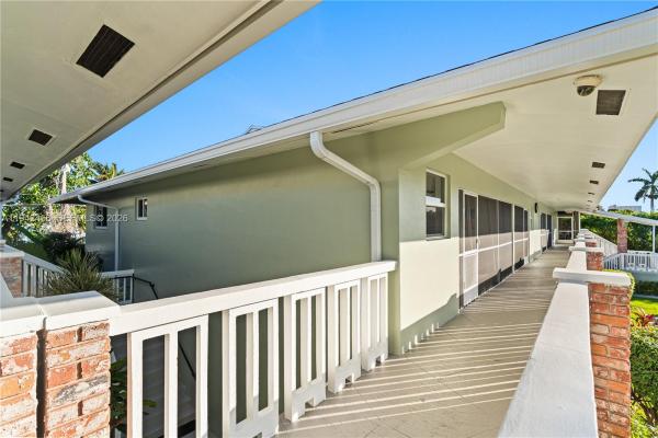 Deauville Terrace, 2541 NE 11th St #212, Pompano Beach, Florida 33062, image 2
