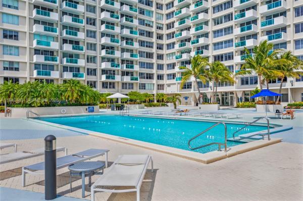 Mirador North 1200, 1200 W Ave 422 #422, Miami Beach, Florida 33139, image 1