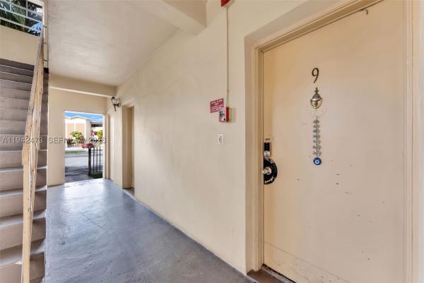 Sutton House, 11840 NE 19th Dr #9, North Miami, Florida 33181, image 1