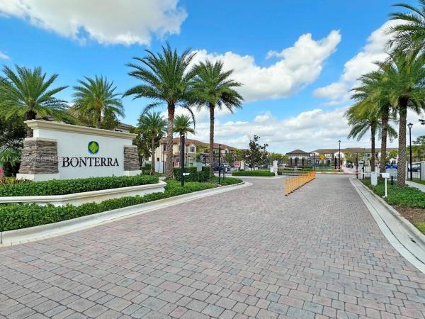 Bonterra, 3304 W 92nd Pl, Hialeah, Florida 33018, image 1