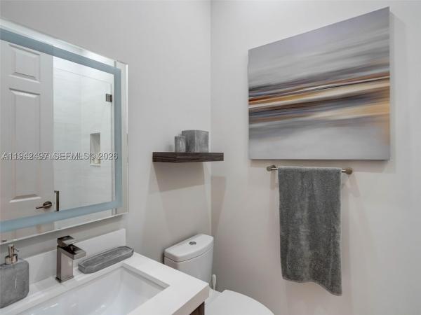 Harborview, 963 S Harbor Vw S, Hollywood, Florida 33019, image 2