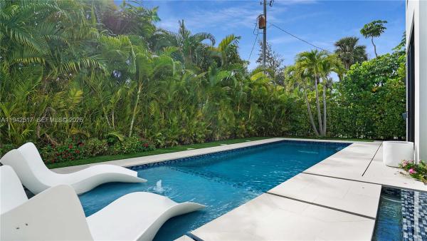 Left Bank Estates, 510 NE 4th Ln, Boca Raton, Florida 33432, image 3