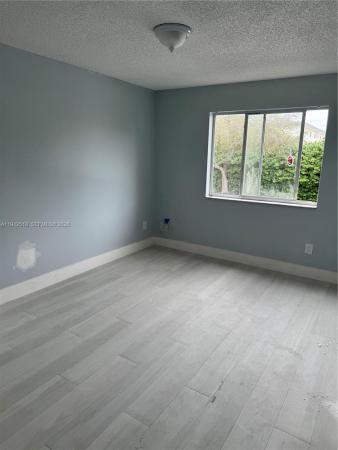 Pinehurst Club, 440 S Park Rd #4-207, Hollywood, Florida 33021, image 2