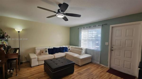Palm Townhouse, 2200 Monroe St #3, Hollywood, Florida 33020, image 1