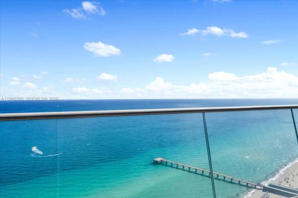 Jade Signature, 16901 Collins Ave #3803, Sunny Isles Beach, Florida 33160, image 1