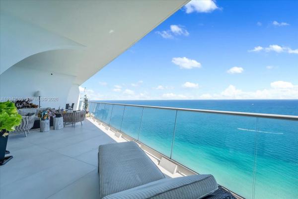 Jade Signature, 16901 Collins Ave #3803, Sunny Isles Beach, Florida 33160, image 2