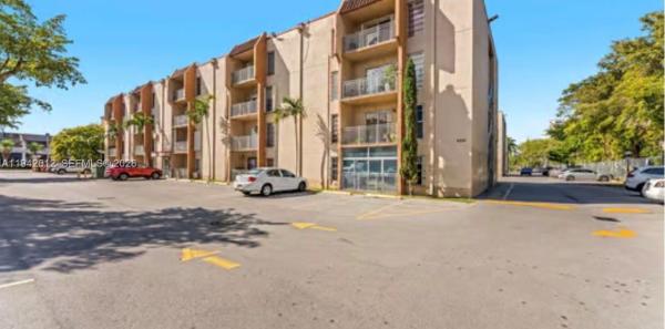 Sunset Villas, 4841 NW 7th St #303-4, Miami, Florida 33126, image 3