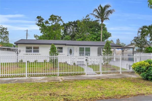 Carol City, 17130 NW 51st Pl, Miami Gardens, Florida 33055, image 1