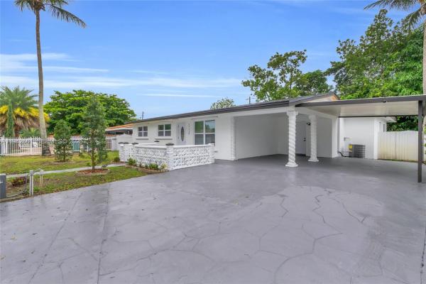 Carol City, 17130 NW 51st Pl, Miami Gardens, Florida 33055, image 2