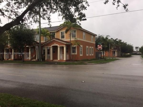 10852 SW 240th St, Homestead, Florida 33032, image 1