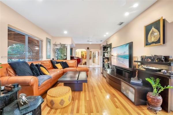 King Park, 2496 Abaco Ave, Miami, Florida 33133, image 2
