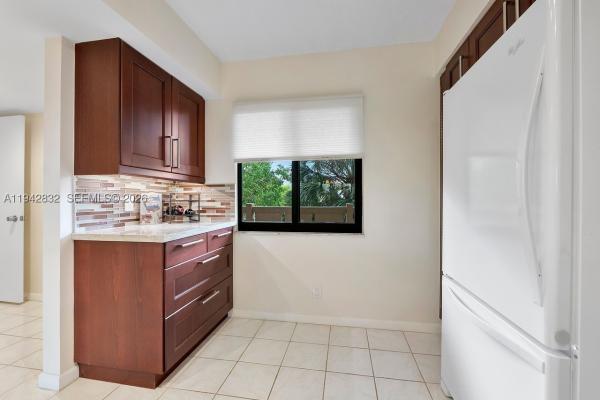 Cypress Bend, 2200 S Cypress Bend Dr #406, Pompano Beach, Florida 33069, image 2