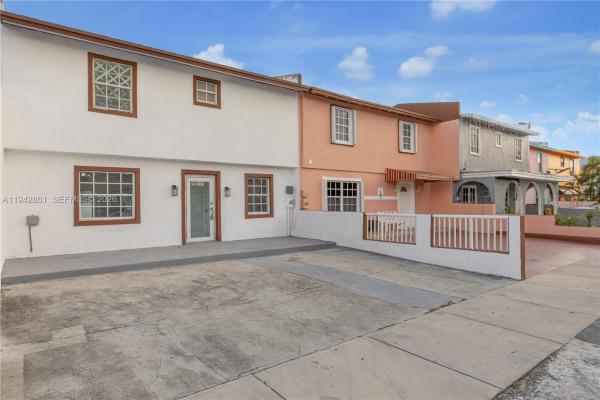 Kings Gardens, Miami Gardens, Florida 33055, image 1