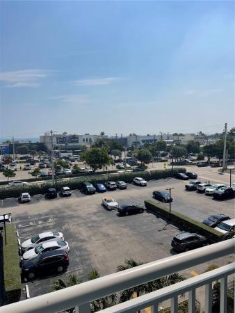 Leisure Beach, 200 S Birch Rd #512, Fort Lauderdale, Florida 33316, image 2