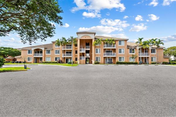 The Courtyards At Davie, 6992 SW 39th St #302I, Davie, Florida 33314, image 1