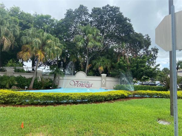 Villas De Venezia, 9937 Nob Hill Pl, Sunrise, Florida 33351, image 1